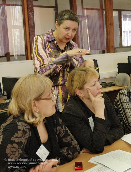 09.11.09     В НГТУ открыт Областной учебно-методический центр «Семья», фотография: В. Невидимов