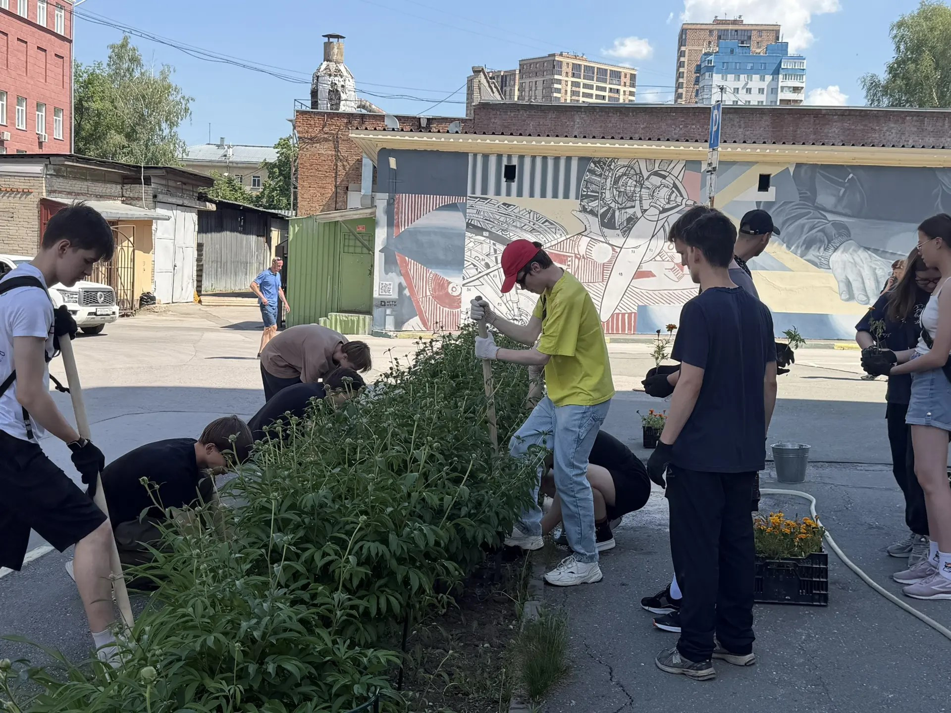 «Хоровод единства» ко Дню России организовали в НГТУ НЭТИ, фотография: А. Паршина