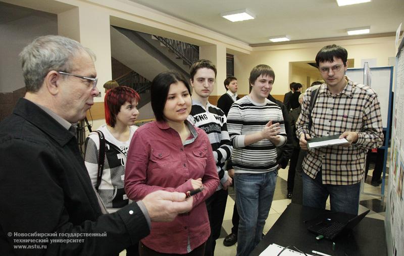 14.03.11     14 марта - открытие Дней студенческой науки-2011 в НГТУ, фотография: В. Невидимов