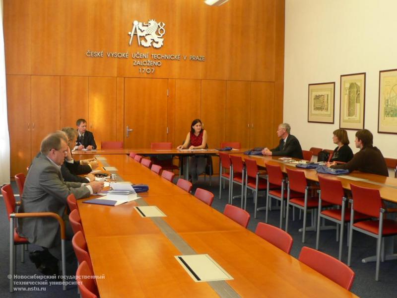 Курсы повышения квалификации и стажировки – 2007. Чешский университет (Прага) , фотография: В. Невидимов